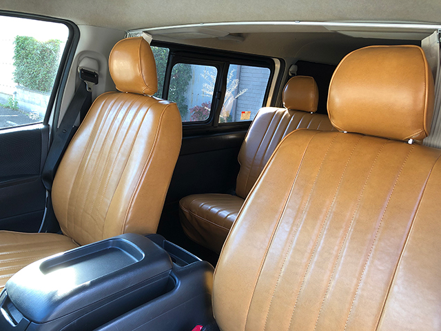 シートカバー 車 ハイエース ベージュ  スタンダード