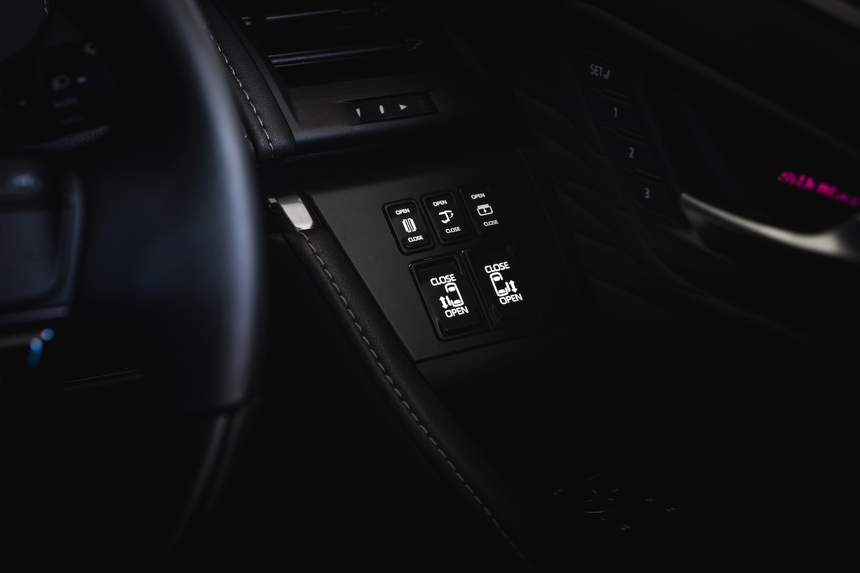 運転席増設ドアスイッチキット
